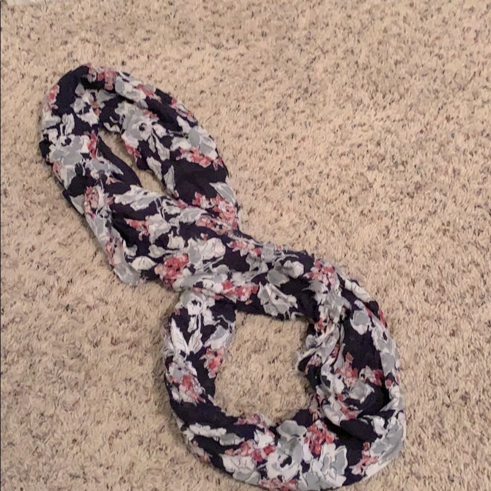 Circle Scarf